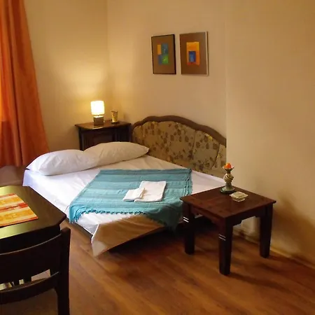 Julia Garden * 부르가스